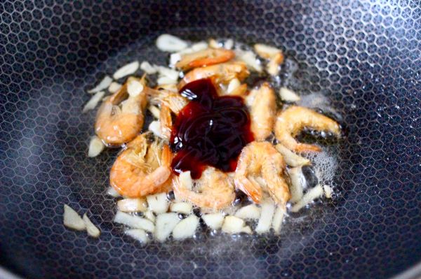 杏鲍菇虾干青菜小炒