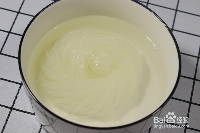 蒜蓉粉丝娃娃菜