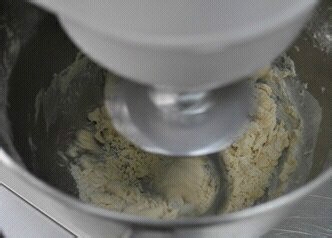如何制作可口的甜甜圈