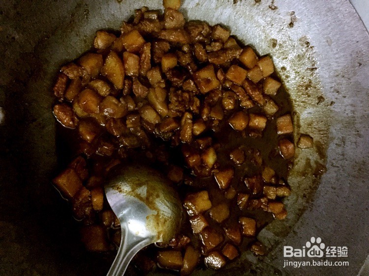 浓油赤酱卤肉饭的做法