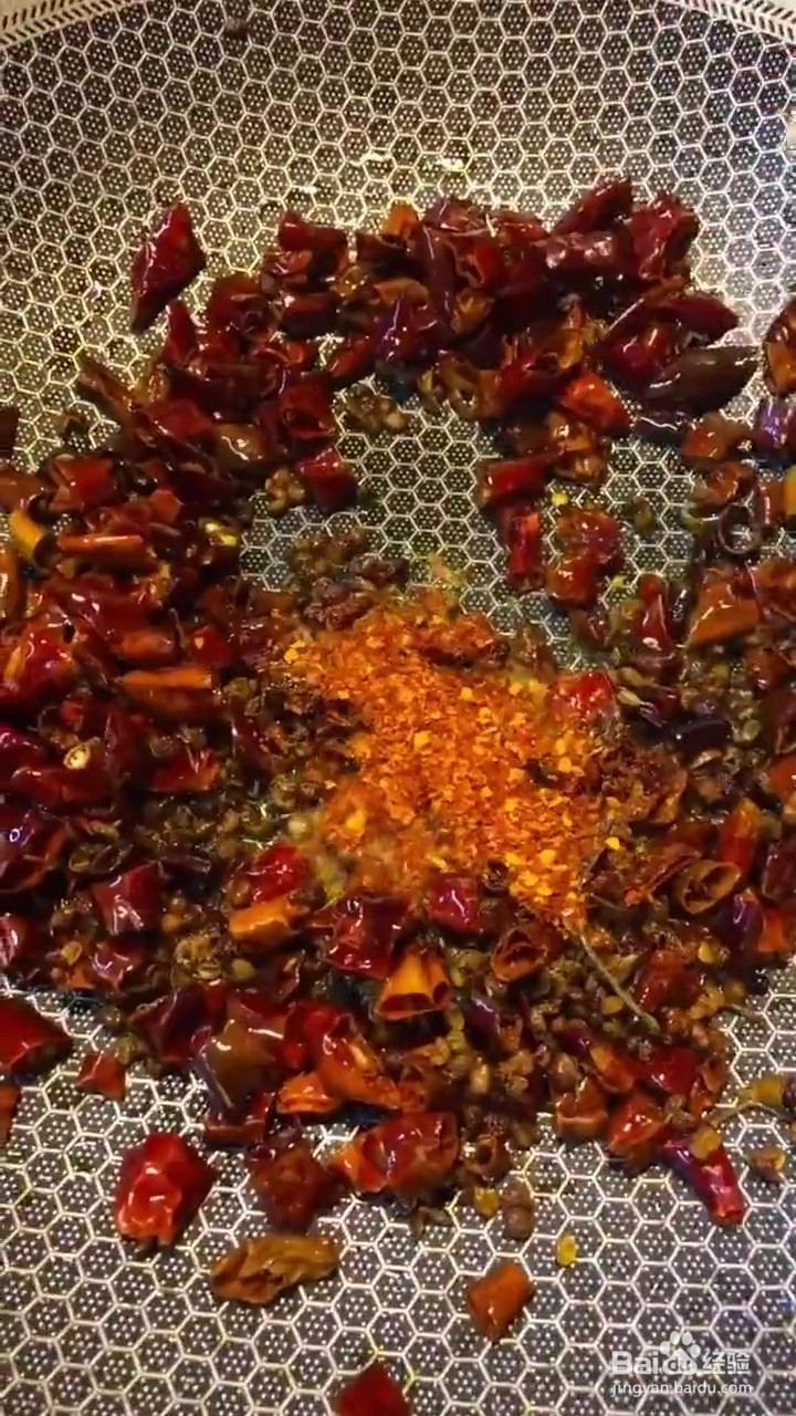 如何在家制作辣子鸡丁