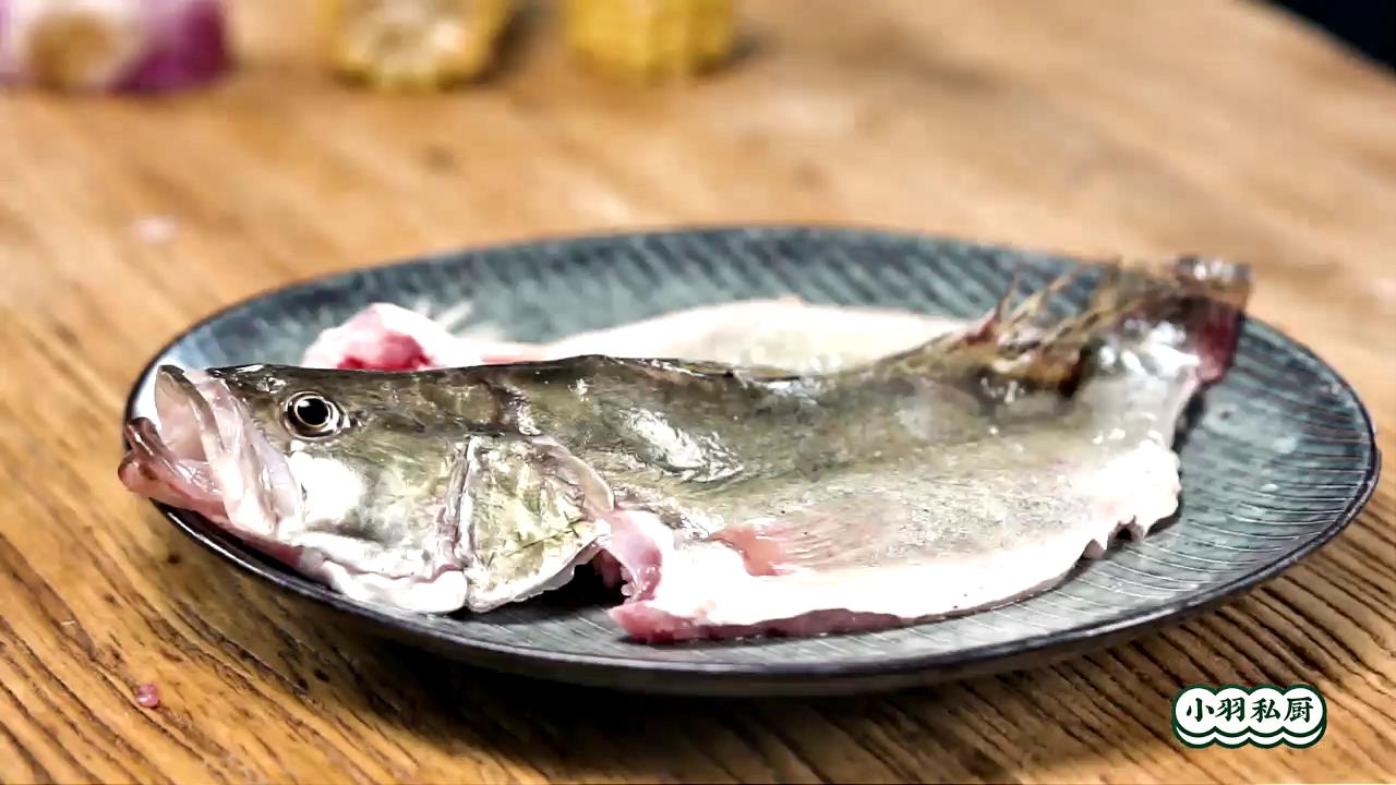 辣豆豉葱酒焖烧鳜鱼怎么做