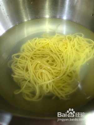 冬天御寒必备面食——酸汤面