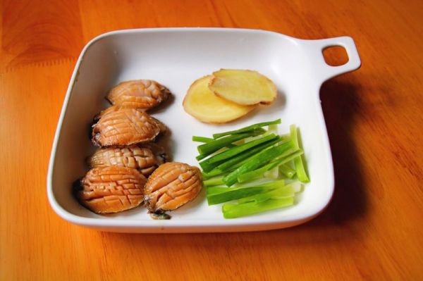 红红火火鲍鱼栗子鸡