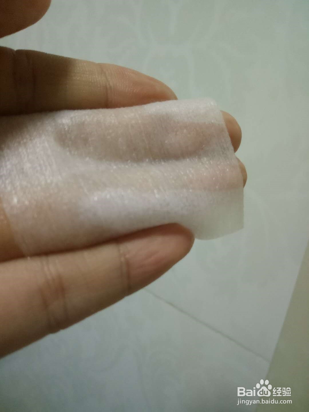女生简单脸部护肤的步骤是什么