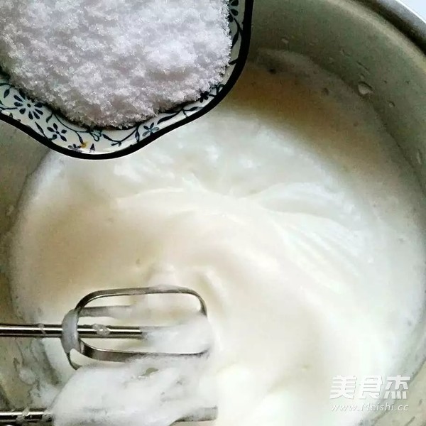 木糖醇菠菜戚风蛋糕