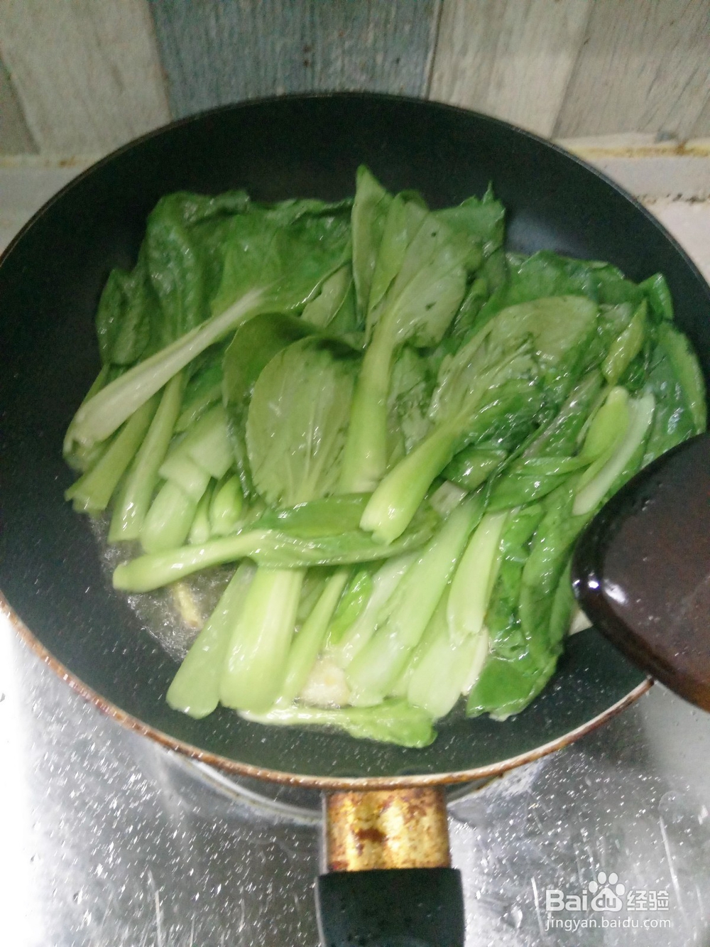 炝炒小白菜的做法