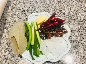 保健养生萝卜炖牛肉