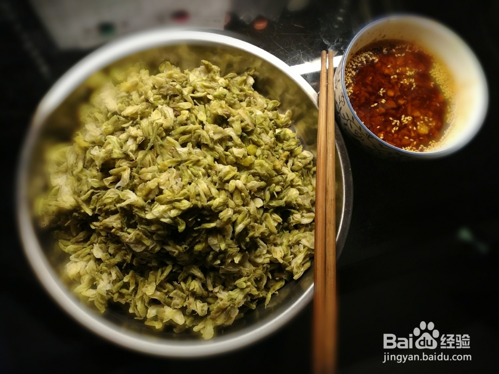 心心念念的槐花麦饭