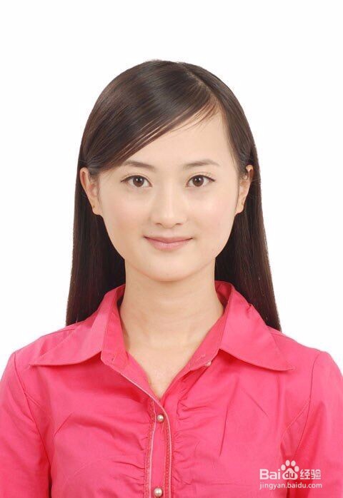 教你如何使用证件照片制作软件