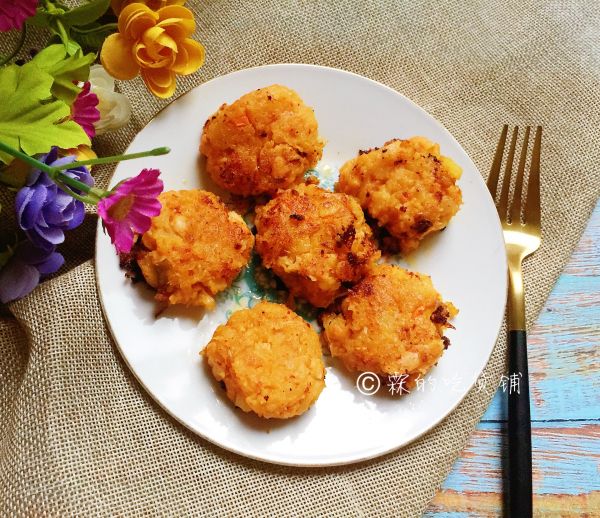 泡菜虾仁土豆饼