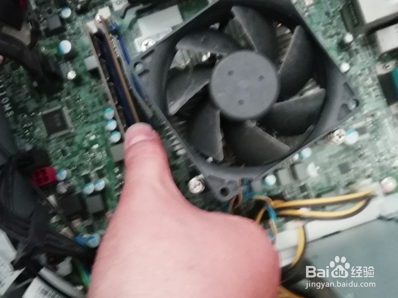 电脑蓝屏怎么解决