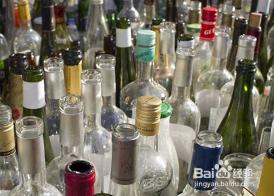 如何对家里的可回收废品分类整理