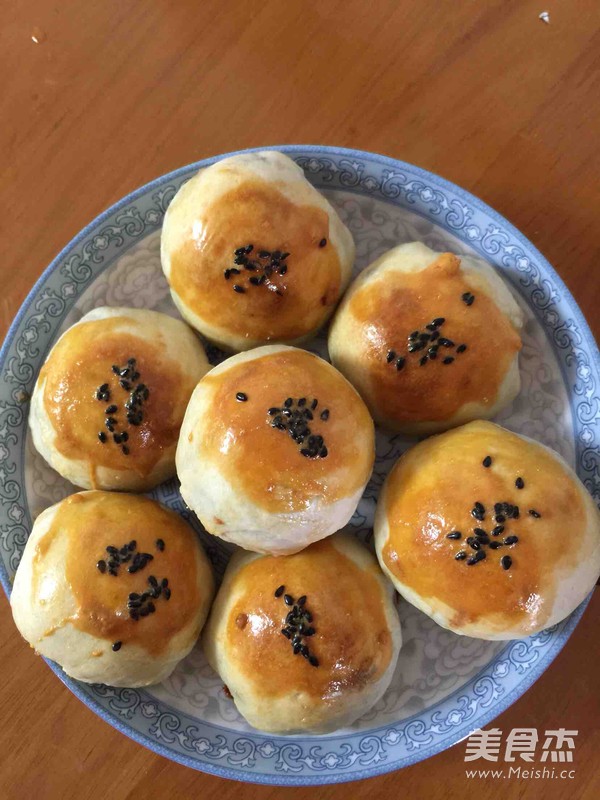 蛋黄酥的家常做法