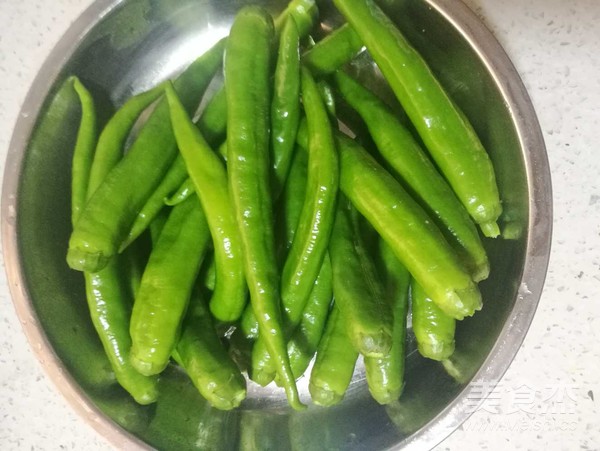 蒜蓉煎青椒的做法