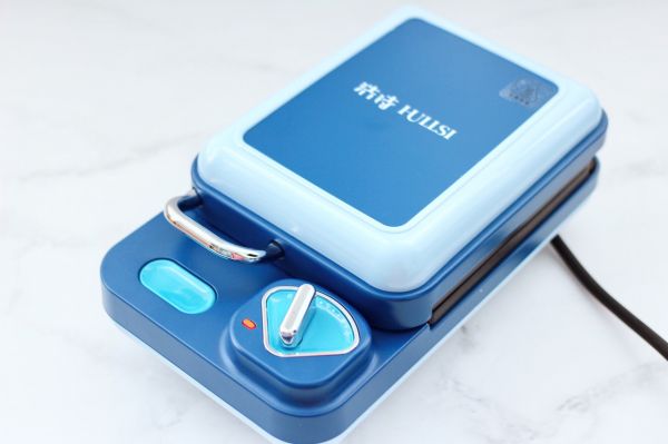 奶香水果干华夫饼