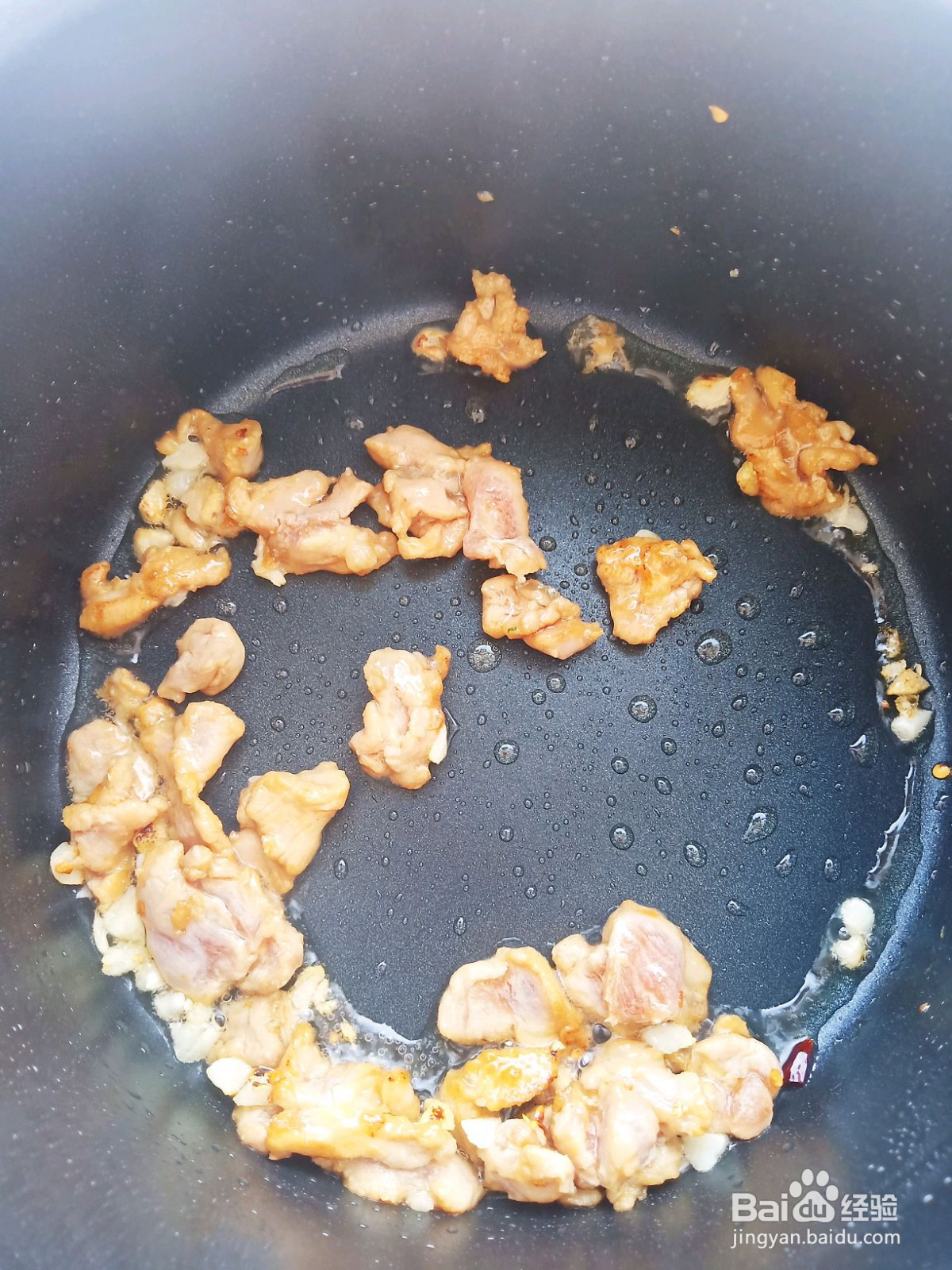 芹菜炒香干的做法