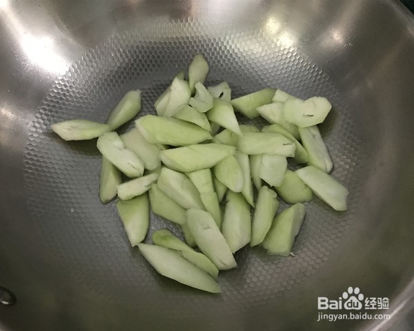 番茄炒丝瓜的做法