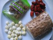 美容食谱红枣山莲葡萄粥