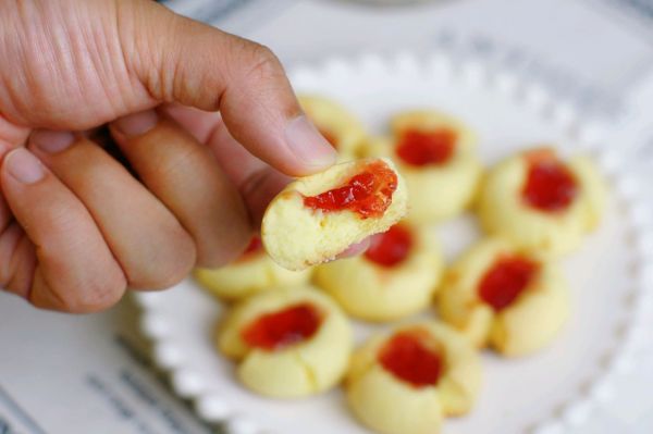 草莓酱玛格丽特饼干
