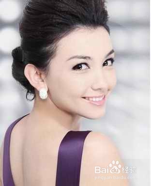 练腹肌不要只做仰卧起坐