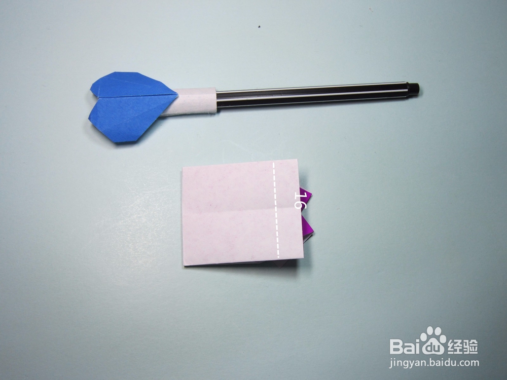 儿童手工折纸教程:简单的心形笔帽折纸步骤图解