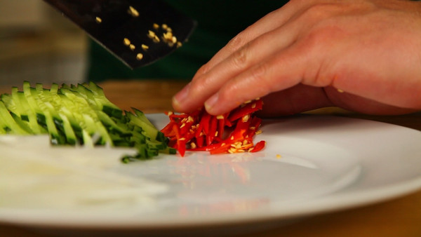 今天就吃这道京酱肉丝