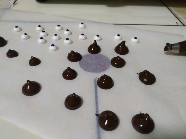 万圣节纸杯蛋糕