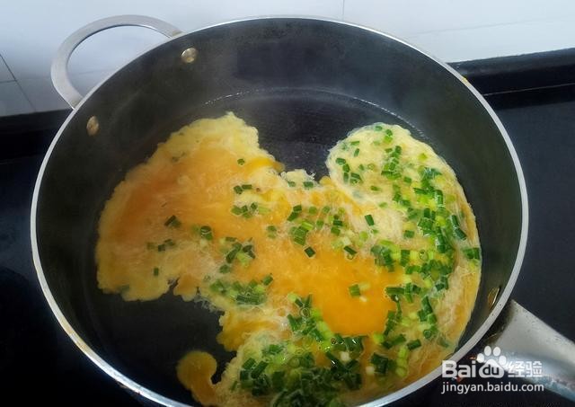 家庭自制葱香水炒蛋