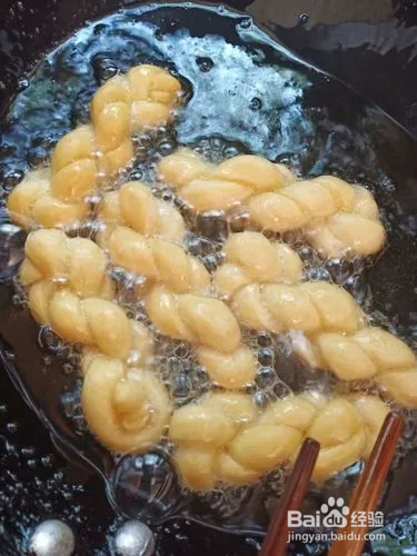 如何制作脆麻花？