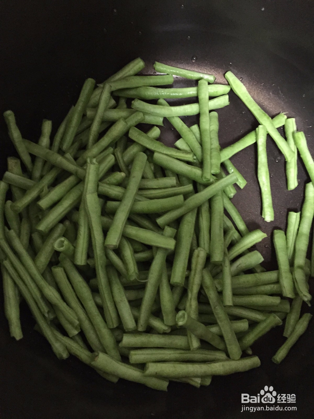 蒜香干煸长豆角