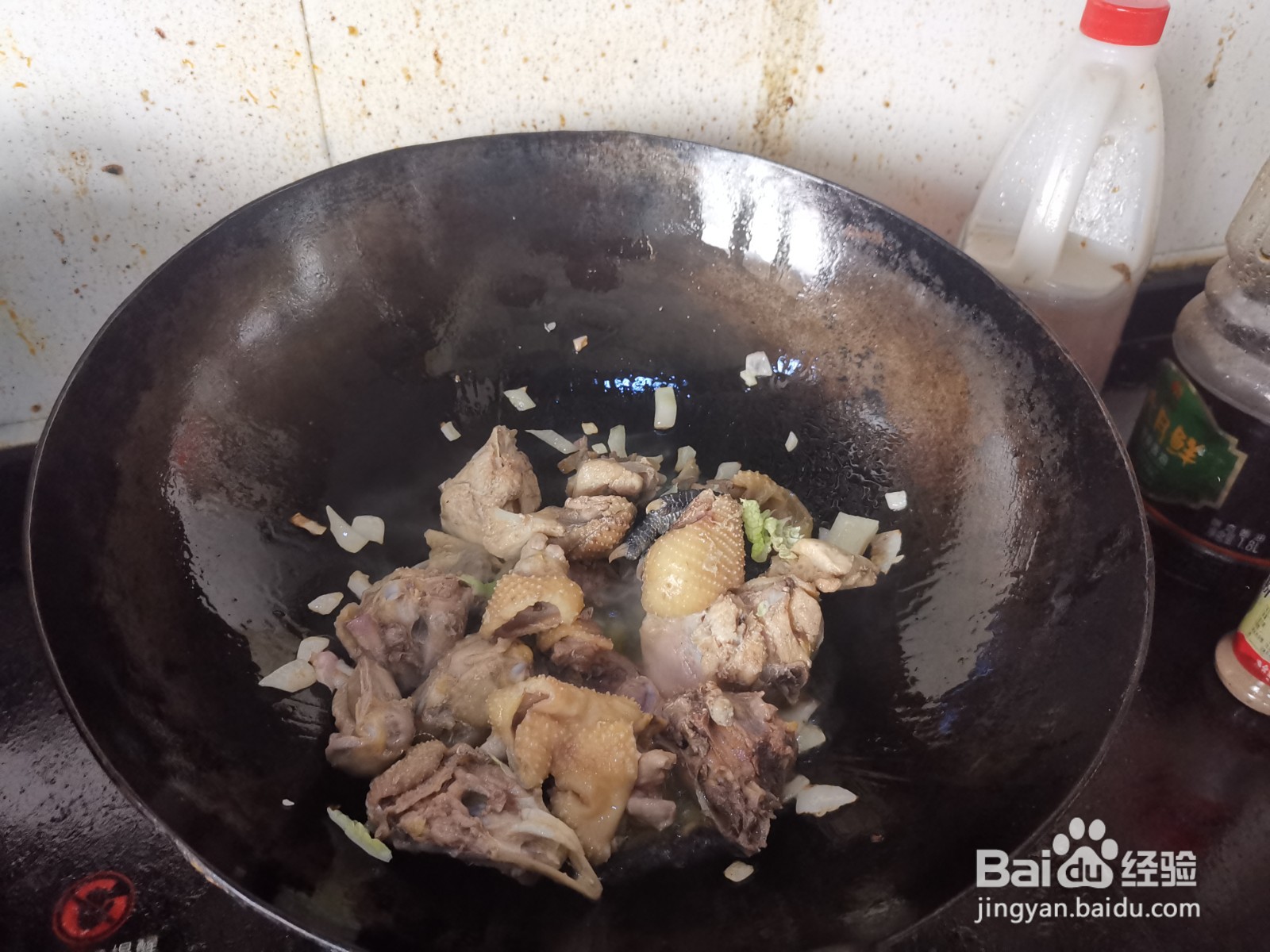 鸡肉炖土豆胡萝卜的做法