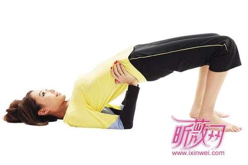 教你提高免疫系统的简单瑜伽操