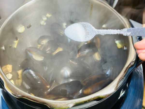 蒜蓉酱香炒贻贝