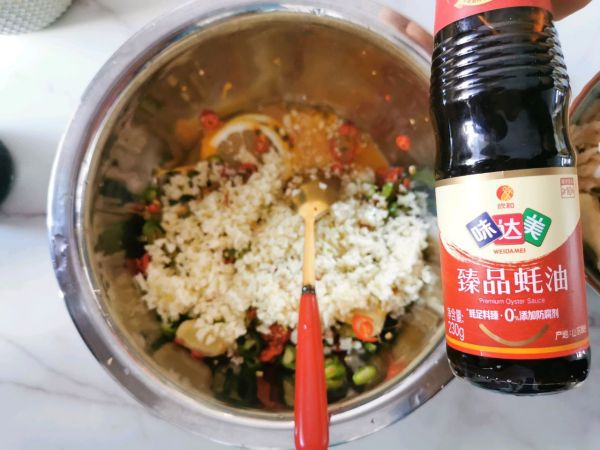 柠檬百香果泡椒凤爪