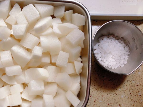 韩式泡菜辣萝卜