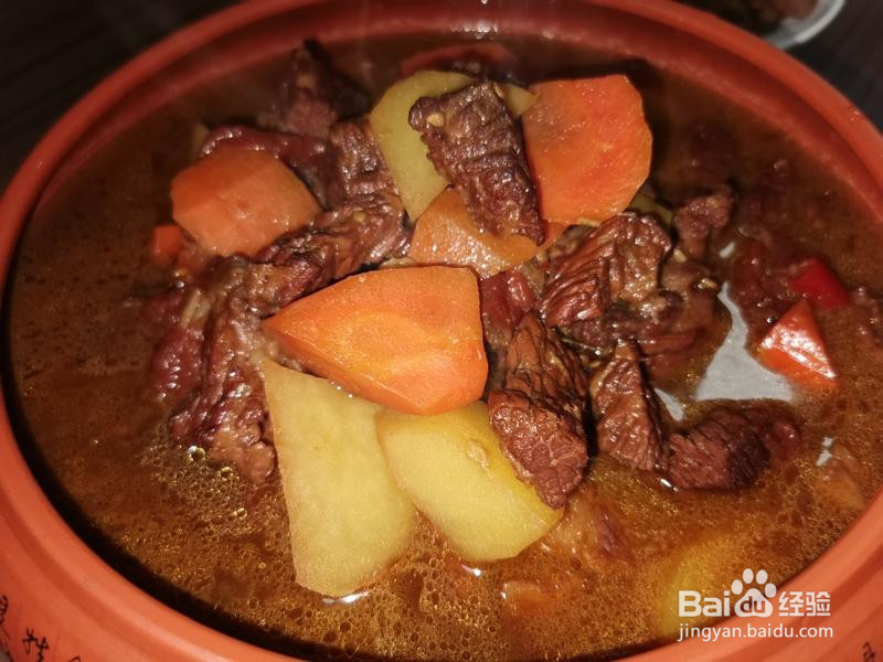 西红柿土豆炖牛腩的做法