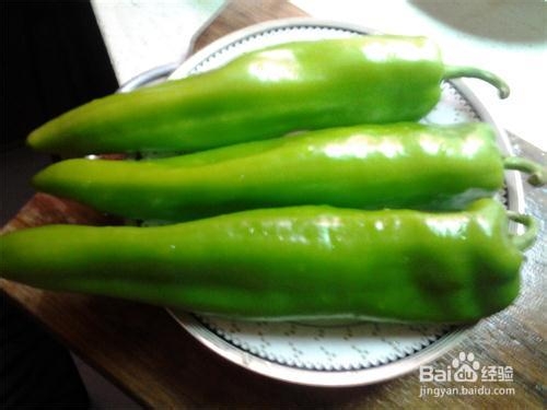 家常鸡蛋肉炒大青椒