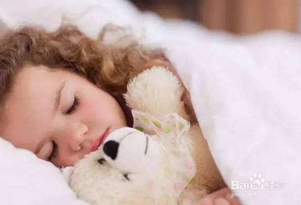 如何训练宝宝睡午觉?