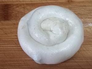 家常葱油饼的做法