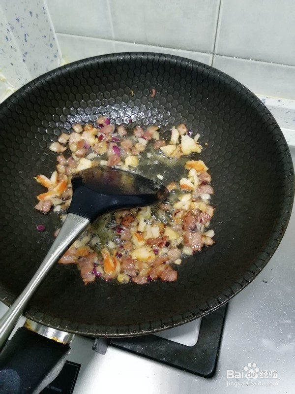 教你做培根肉酱意大利面