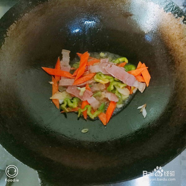 腊肉荷兰豆的做法