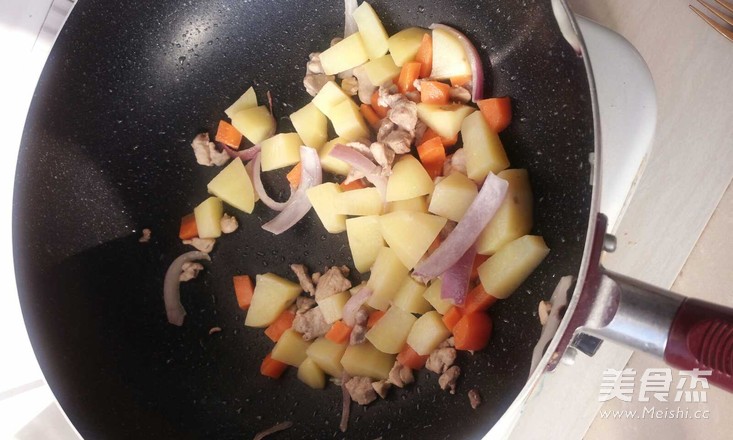 低油咖喱鸡饭萌版