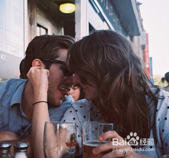 如何发现另一半出轨？