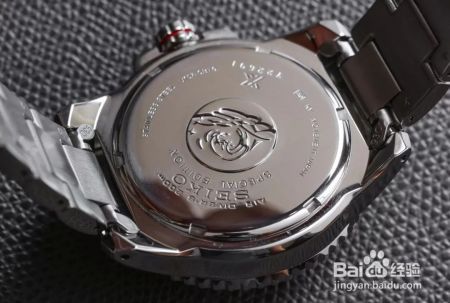 这个夏天的海滩，最好看的比基尼？潜水表不服