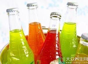 碳酸饮料的害处