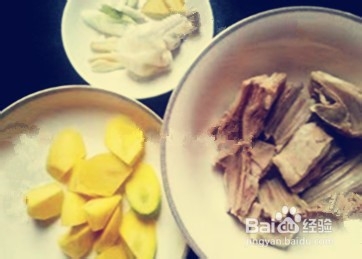 冬季菜系列-胡萝卜羊排汤