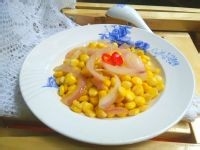 洋葱玉米粒的做法