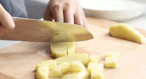 怎样制作美味的咖喱土豆培根小圆面包步骤