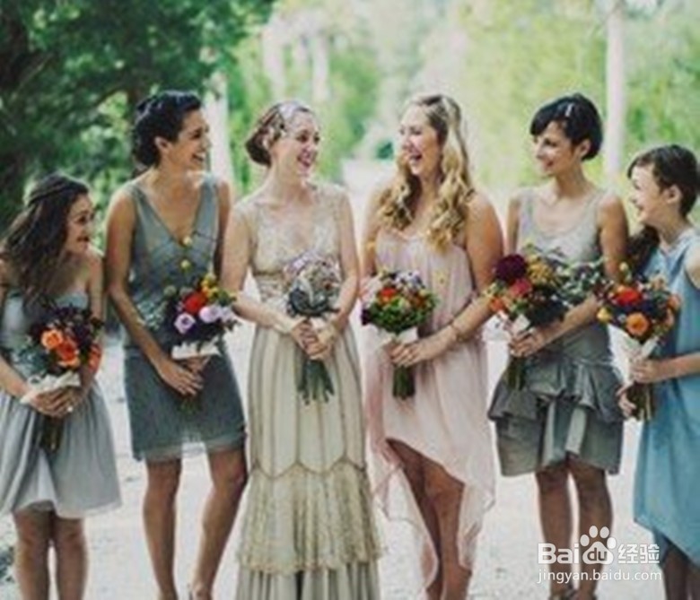 结婚找谁做伴娘比较合适？